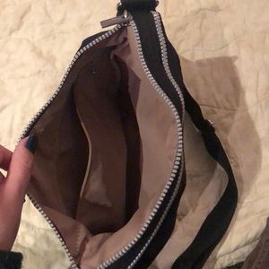 Baggallini Bags - Black nylon cross body bag Baggallini Bags - Black nylon cross body bag